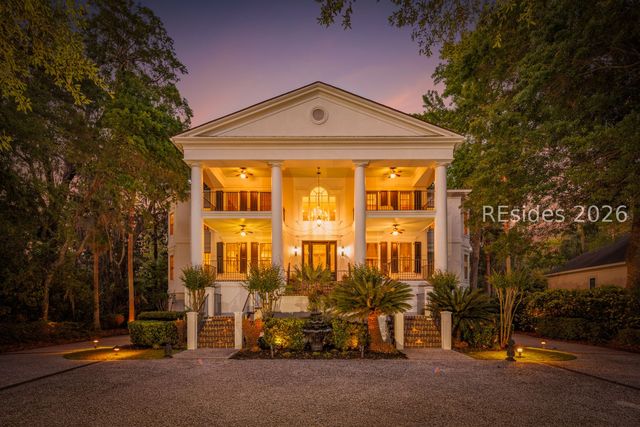 29 Oxford Dr, Hilton Head Island, SC 29928