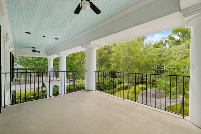 29 Oxford Dr, Hilton Head Island, SC 29928