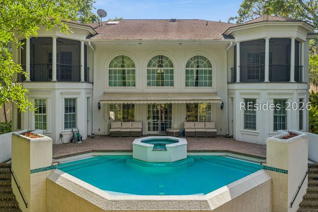 29 Oxford Dr, Hilton Head Island, SC 29928