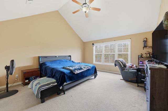 132 Drake Lane, Georgetown, KY 40324