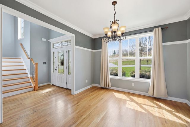 132 Drake Lane, Georgetown, KY 40324