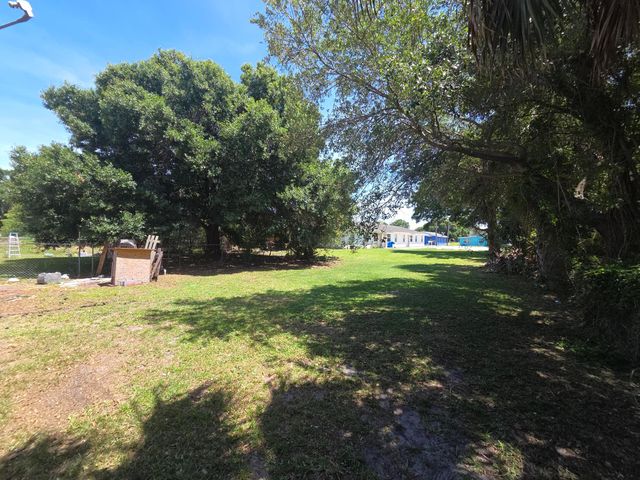 1219 Avenue M, Fort Pierce, FL 34950
