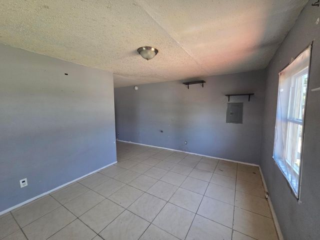 1219 Avenue M, Fort Pierce, FL 34950
