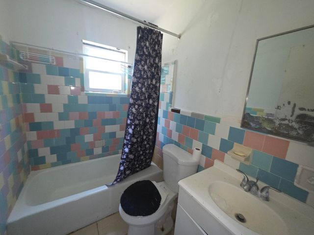 1219 Avenue M, Fort Pierce, FL 34950