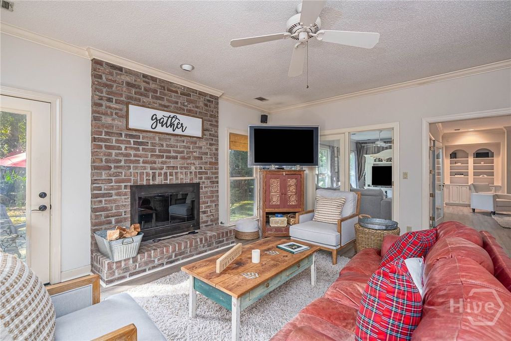 Image 14 of property listing at 1 Quahog Lane, Savannah, GA 31411