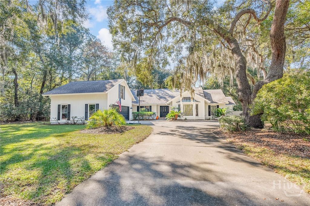 Image 2 of property listing at 1 Quahog Lane, Savannah, GA 31411