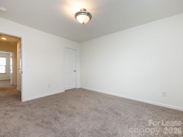 2436 Silverthorn Drive, Charlotte, NC 28273