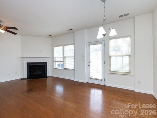 2436 Silverthorn Drive, Charlotte, NC 28273