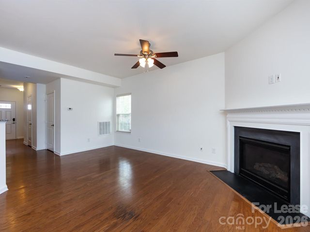 2436 Silverthorn Drive, Charlotte, NC 28273