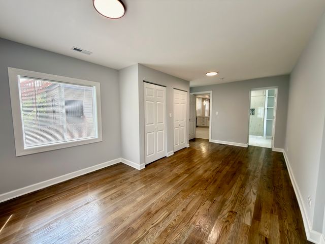 4326 W Washington Boulevard, Chicago, IL 60624