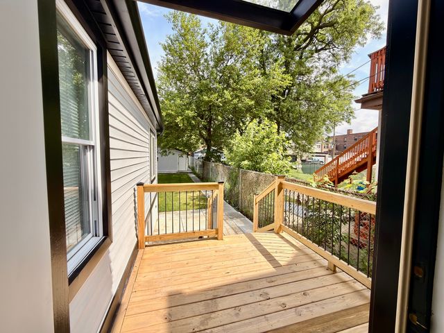 4326 W Washington Boulevard, Chicago, IL 60624