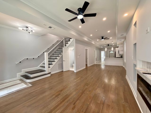 4326 W Washington Boulevard, Chicago, IL 60624