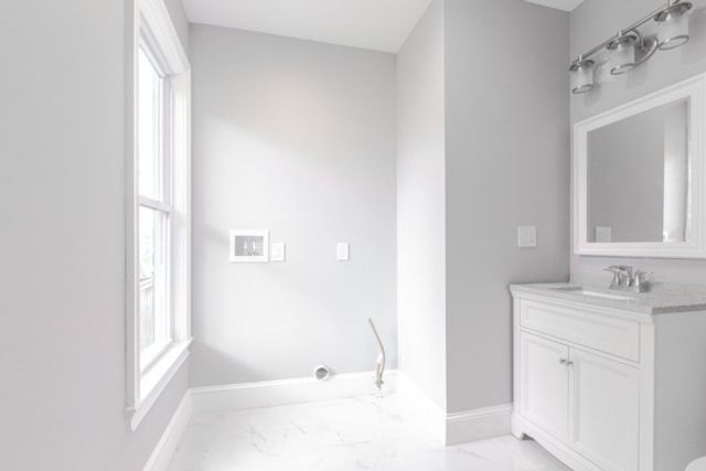 7 Lorenzo Street, Boston, MA 02122