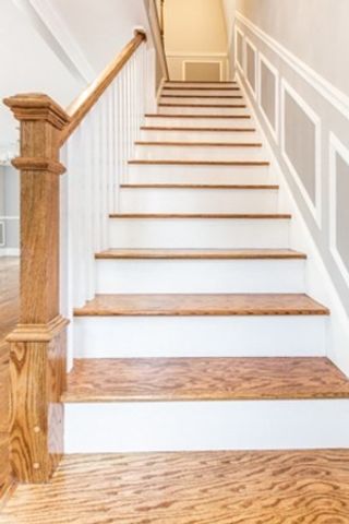 7 Lorenzo Street, Boston, MA 02122