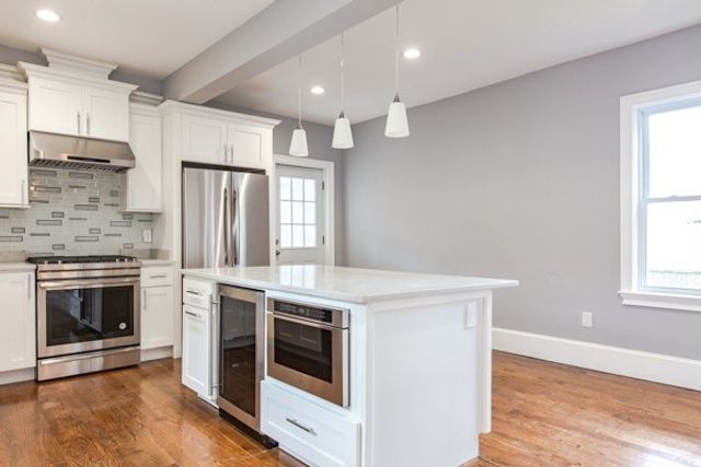 7 Lorenzo Street, Boston, MA 02122