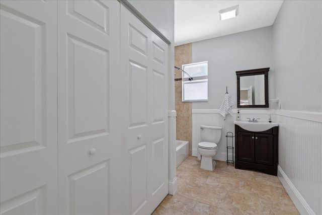 2916 N HIGHLAND AVENUE, Tampa, FL 33602