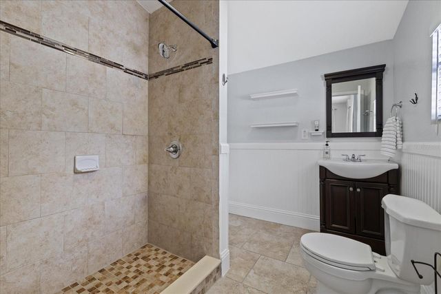 2916 N HIGHLAND AVENUE, Tampa, FL 33602