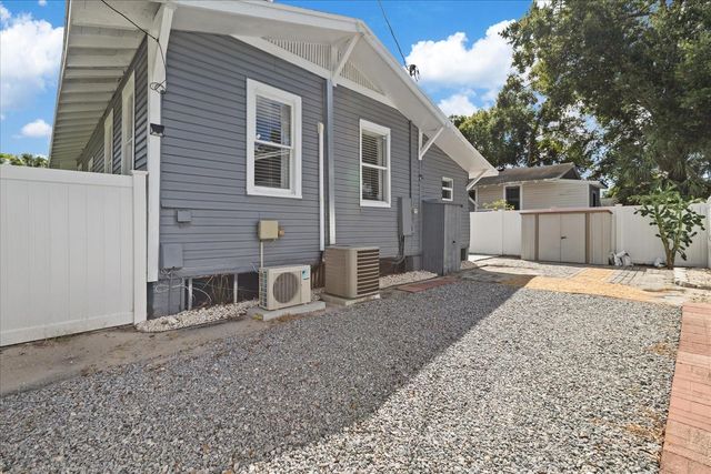 2916 N HIGHLAND AVENUE, Tampa, FL 33602