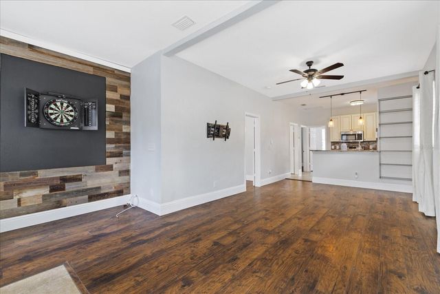 2916 N HIGHLAND AVENUE, Tampa, FL 33602