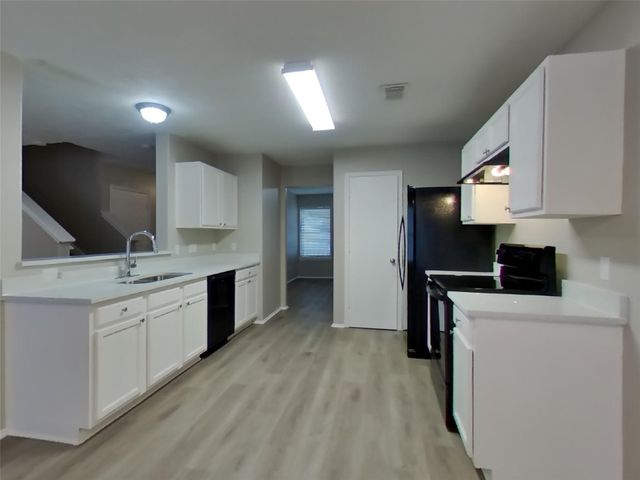 16783 Fallen Timbers Drive, Conroe, TX 77385