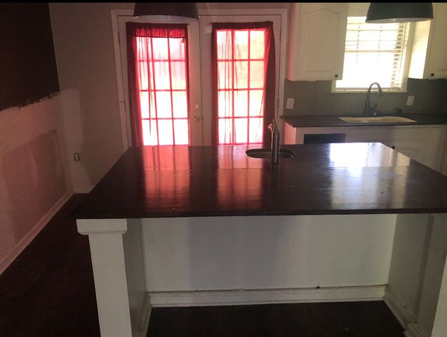 8132 Hobbs Drive, Shreveport, LA 71129