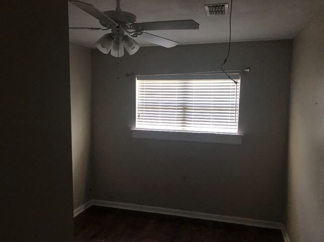 8132 Hobbs Drive, Shreveport, LA 71129