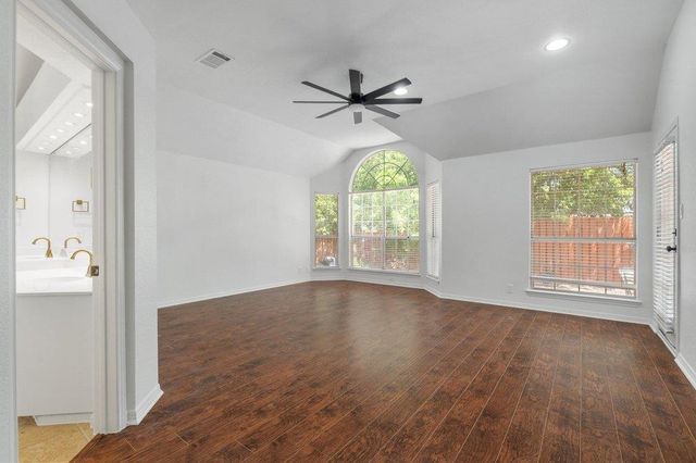 209 El Rio DR, Lakeway, TX 78734