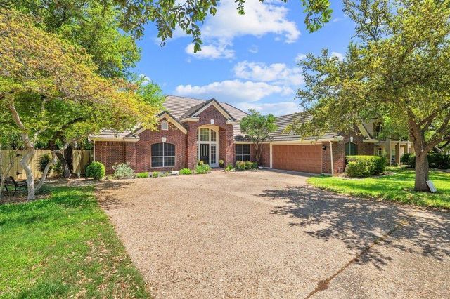 209 El Rio DR, Lakeway, TX 78734