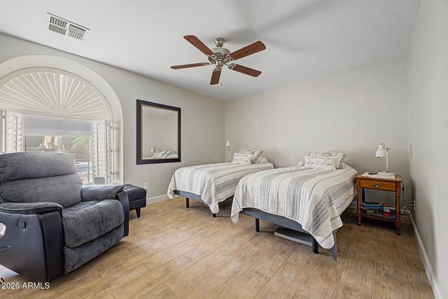 10910 E TWILIGHT Drive, Sun Lakes, AZ 85248