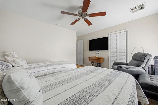 10910 E TWILIGHT Drive, Sun Lakes, AZ 85248