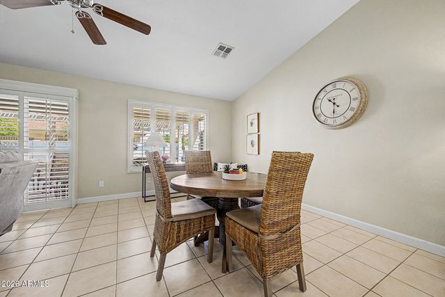 10910 E TWILIGHT Drive, Sun Lakes, AZ 85248