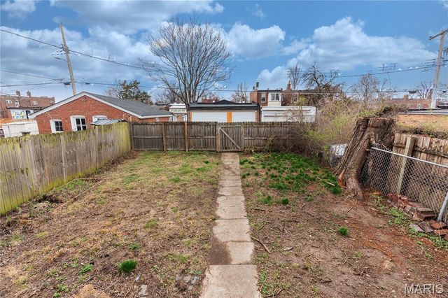 5007 Alabama Avenue, St Louis, MO 63111