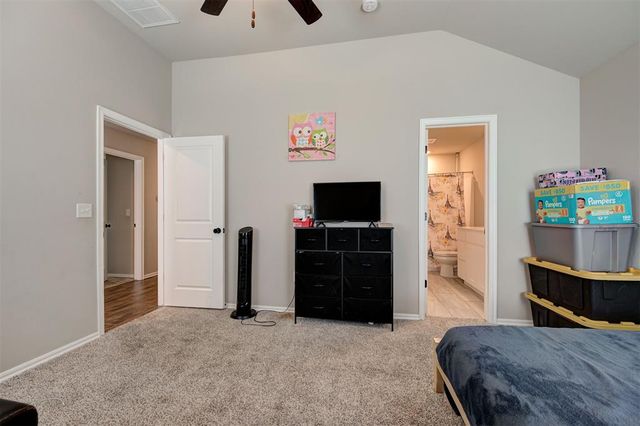 11652 SW 12th Street, Yukon, OK 73099