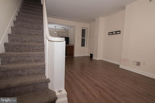 5519 REGENT ST, Philadelphia, PA 19143