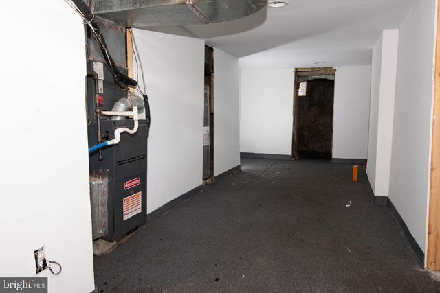 5519 REGENT ST, Philadelphia, PA 19143