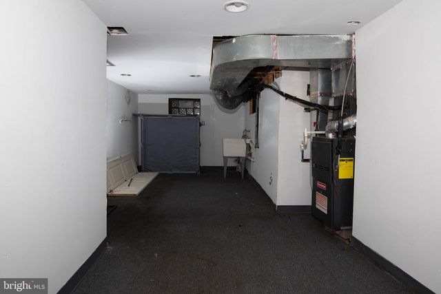 5519 REGENT ST, Philadelphia, PA 19143