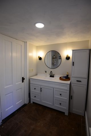 18 Prospect Street, Bristol, NH 03301