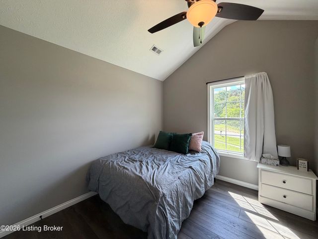 409 Susannah Ave, Bardstown, KY 40004