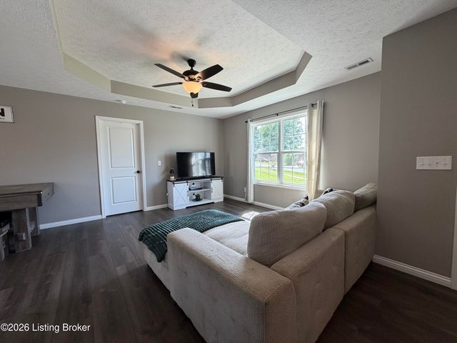 409 Susannah Ave, Bardstown, KY 40004