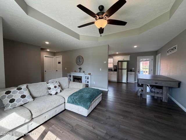 409 Susannah Ave, Bardstown, KY 40004