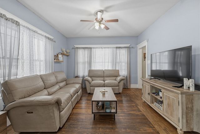 421 Maxfield St, New Bedford, MA 02740