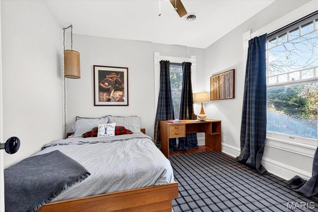 437 Selma Avenue, Webster Groves, MO 63119