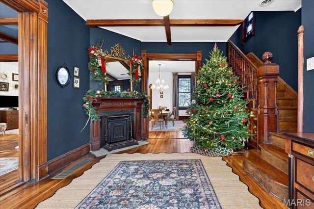 437 Selma Avenue, Webster Groves, MO 63119