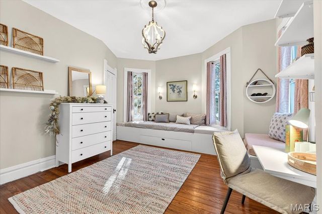 437 Selma Avenue, Webster Groves, MO 63119