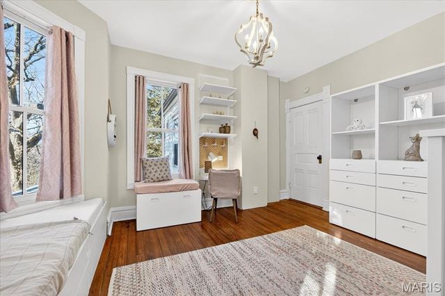 437 Selma Avenue, Webster Groves, MO 63119