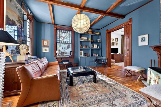 437 Selma Avenue, Webster Groves, MO 63119