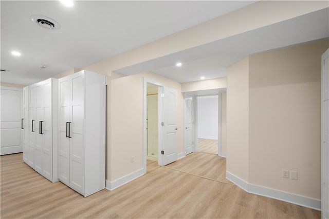 204 Buckels Ave, Houston, PA 15342