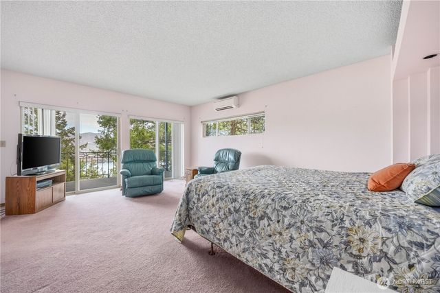 985 Guffy Road, Chelan, WA 98816