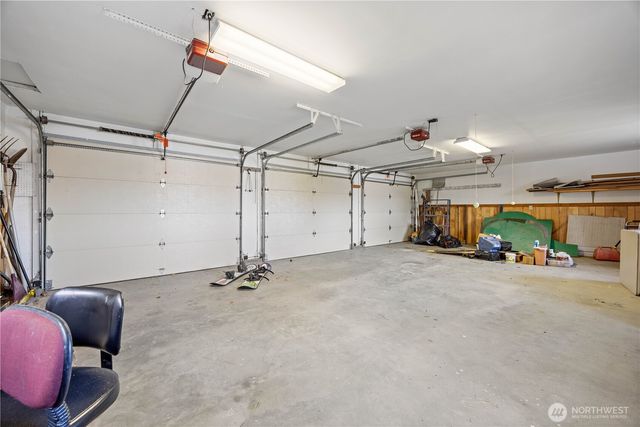 985 Guffy Road, Chelan, WA 98816