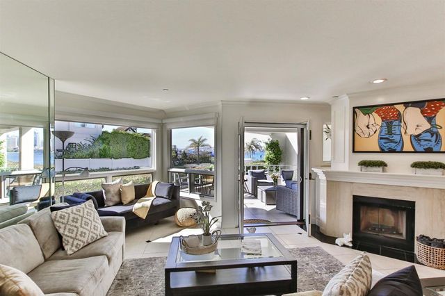 1099 1ST Street 119, Coronado, CA 92118